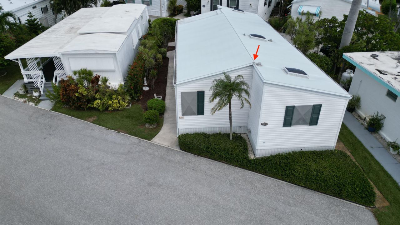 На продажу: $489,000 (2 спален, 1 ванн, 912 Квадратных фут)