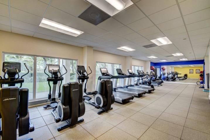 Active With Contract: $1,699,000 (3 beds, 3 baths, 2660 Square Feet)