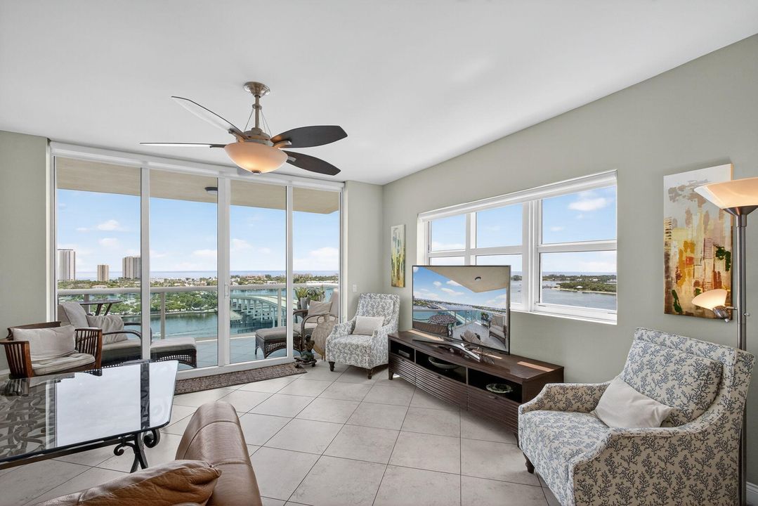 Activo con contrato: $8,500 (3 camas, 3 baños, 1800 Pies cuadrados)