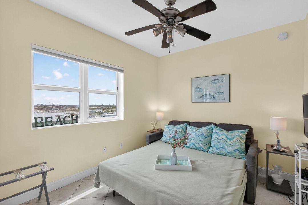 Activo con contrato: $8,500 (3 camas, 3 baños, 1800 Pies cuadrados)