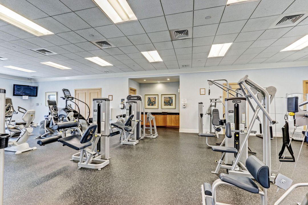 Activo con contrato: $8,500 (3 camas, 3 baños, 1800 Pies cuadrados)