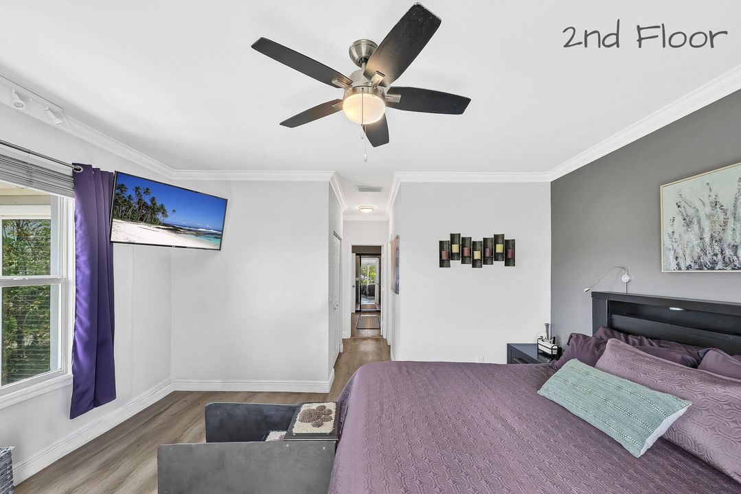 Под контрактом: $6,000 (3 спален, 2 ванн, 2636 Квадратных фут)