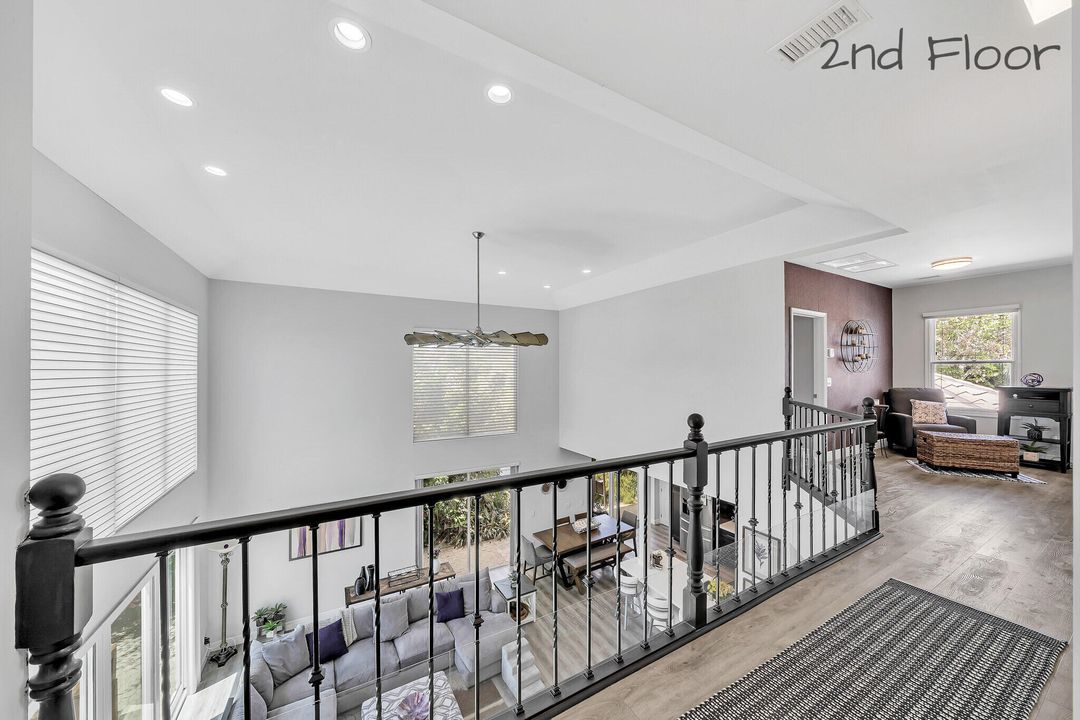 Под контрактом: $6,000 (3 спален, 2 ванн, 2636 Квадратных фут)