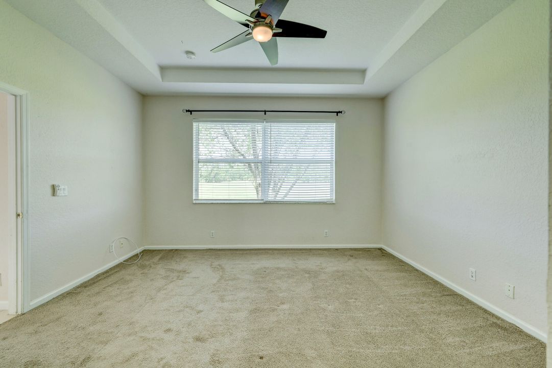 Active With Contract: $2,350 (3 beds, 2 baths, 1473 Square Feet)