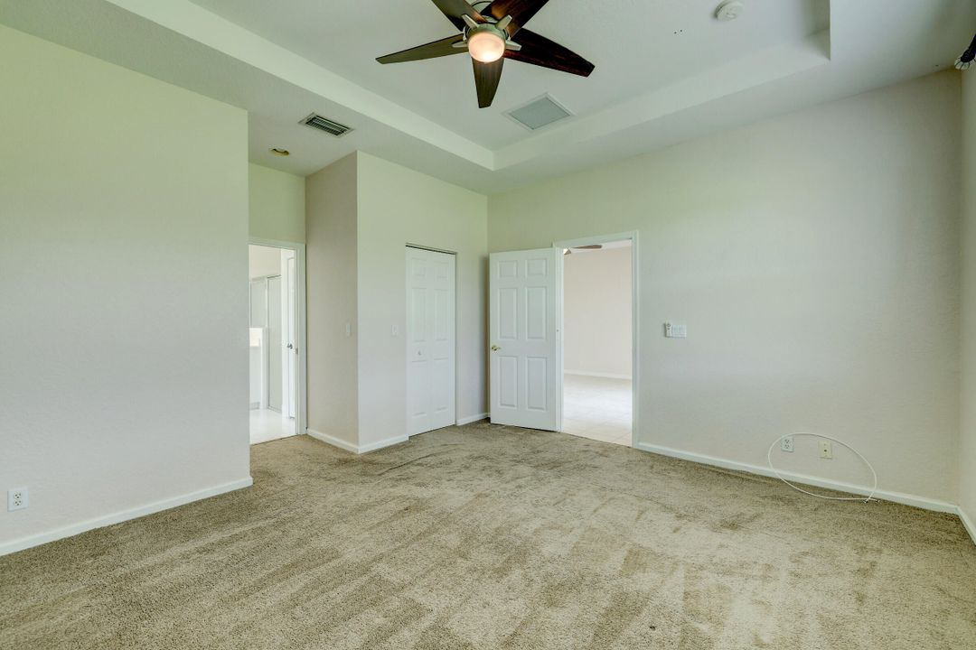 Active With Contract: $2,350 (3 beds, 2 baths, 1473 Square Feet)