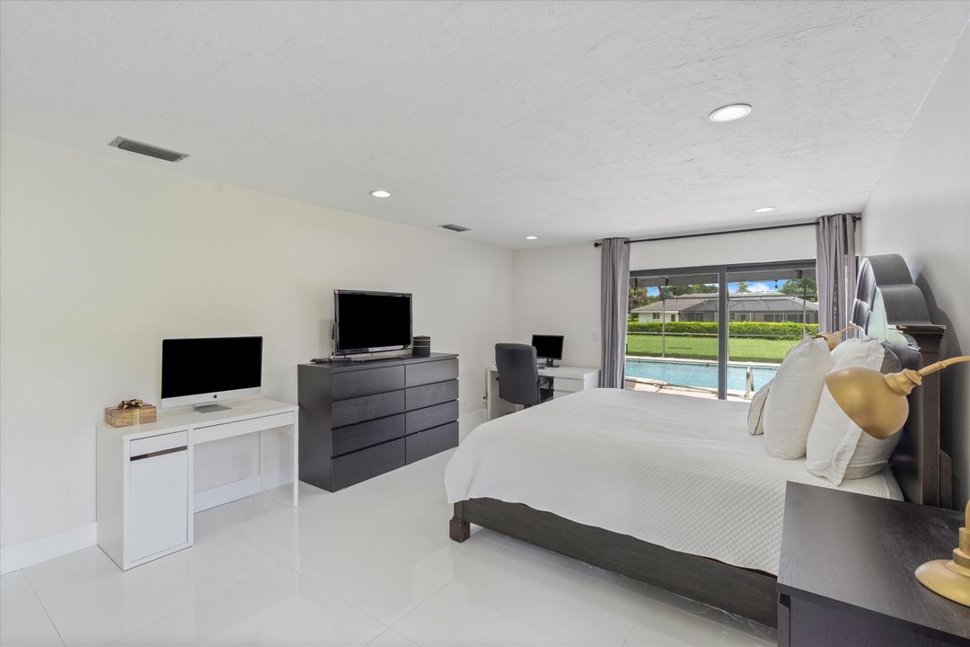 待售: $999,000 (4 贝兹, 3 浴室, 2918 平方英尺)