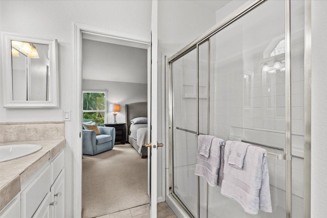 合同活跃: $162,900 (2 贝兹, 2 浴室, 1502 平方英尺)