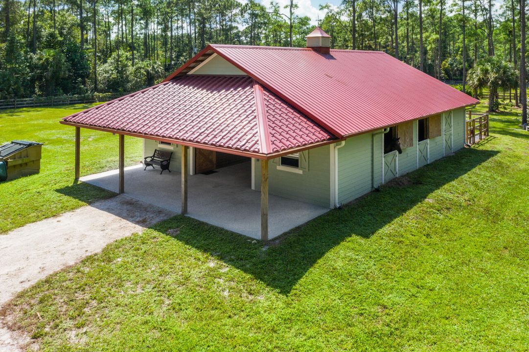 For Rent: $750 (0 beds, 0 baths, 2560 Square Feet)