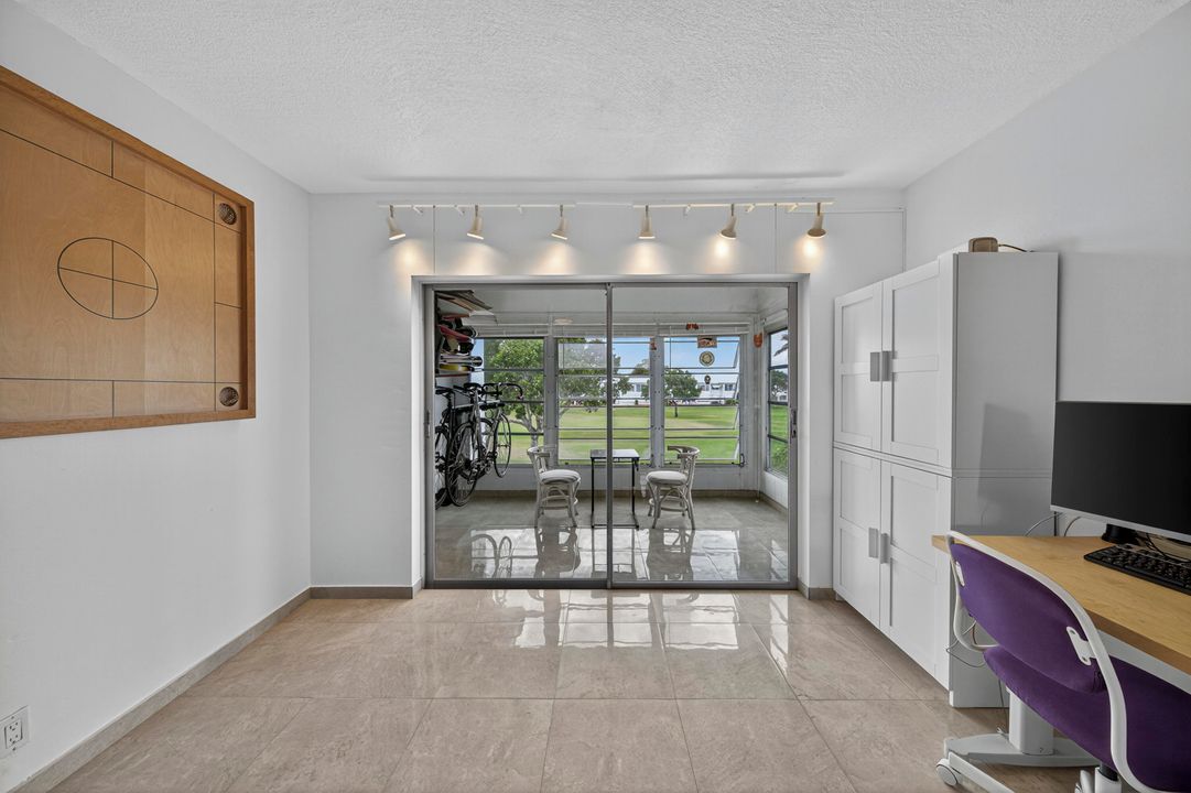 待售: $97,000 (1 贝兹, 1 浴室, 600 平方英尺)