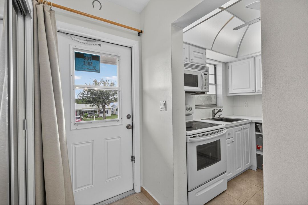 待售: $97,000 (1 贝兹, 1 浴室, 600 平方英尺)