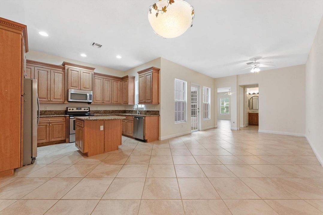 Active With Contract: $625,000 (3 beds, 2 baths, 2092 Square Feet)