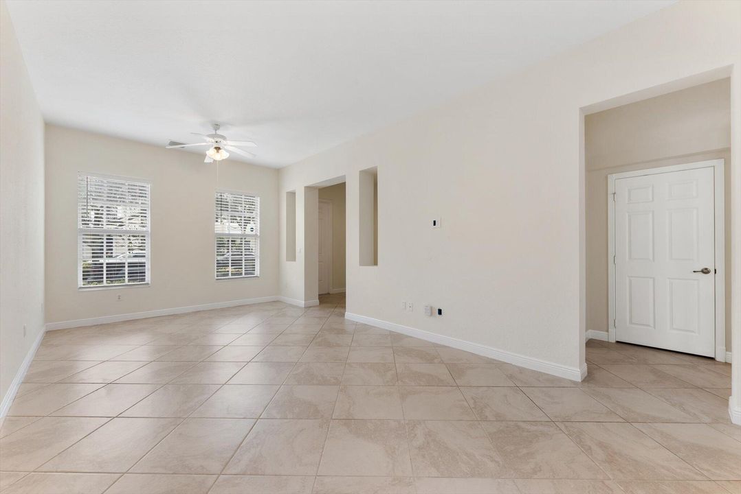 Active With Contract: $625,000 (3 beds, 2 baths, 2092 Square Feet)