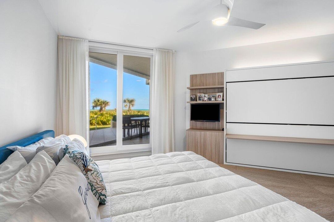 待售: $2,300,000 (2 贝兹, 2 浴室, 2647 平方英尺)