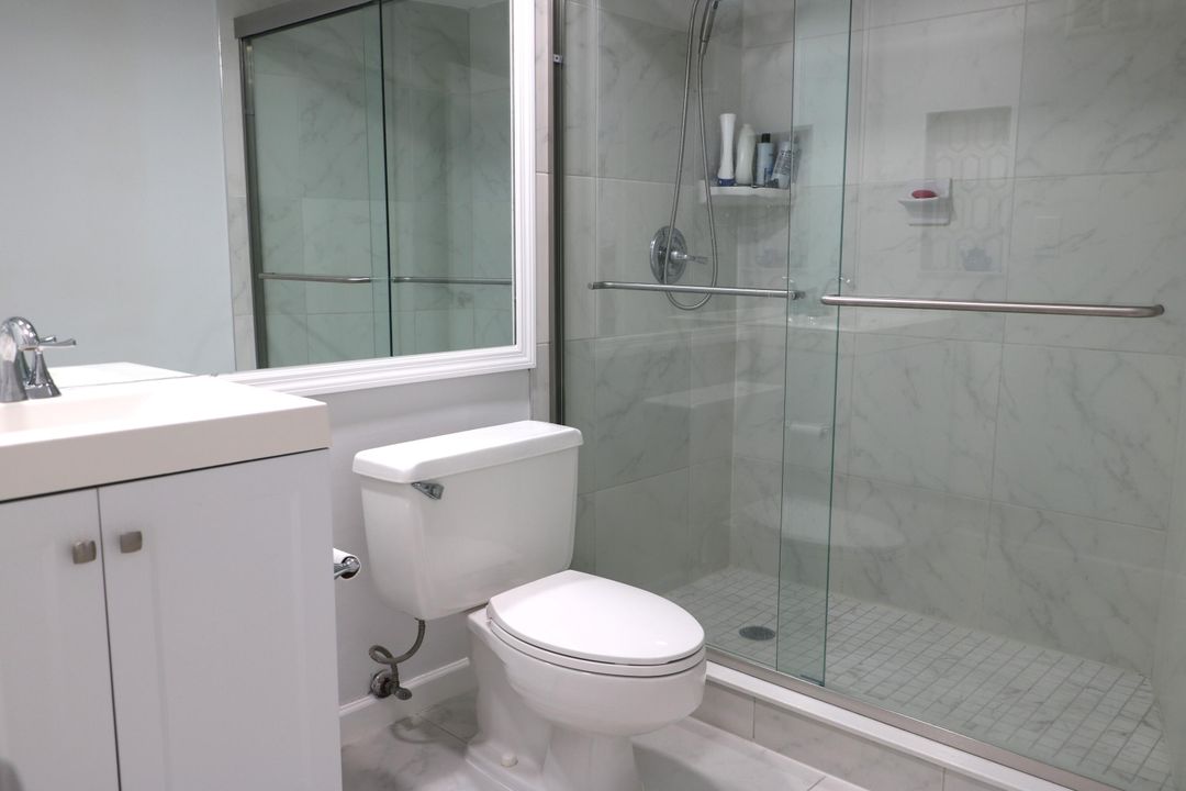 For Sale: $320,000 (2 beds, 2 baths, 1537 Square Feet)