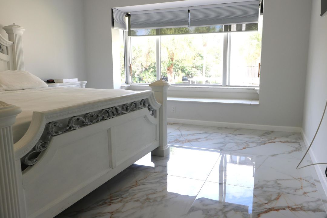 For Sale: $320,000 (2 beds, 2 baths, 1537 Square Feet)