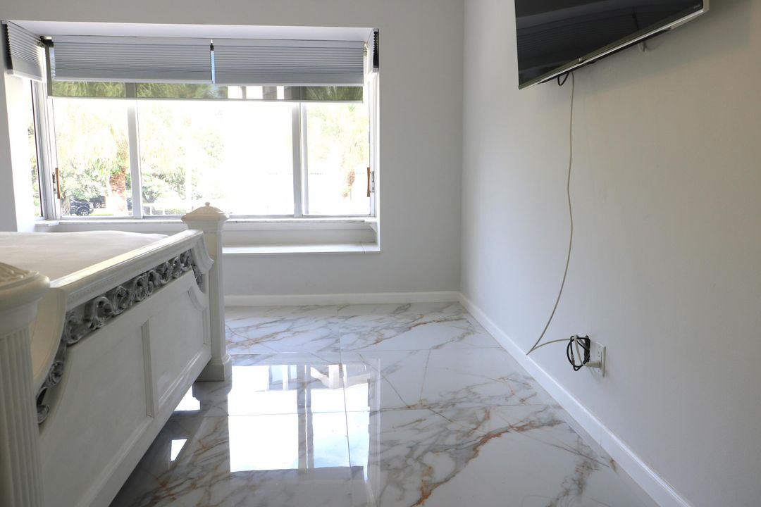 For Sale: $320,000 (2 beds, 2 baths, 1537 Square Feet)