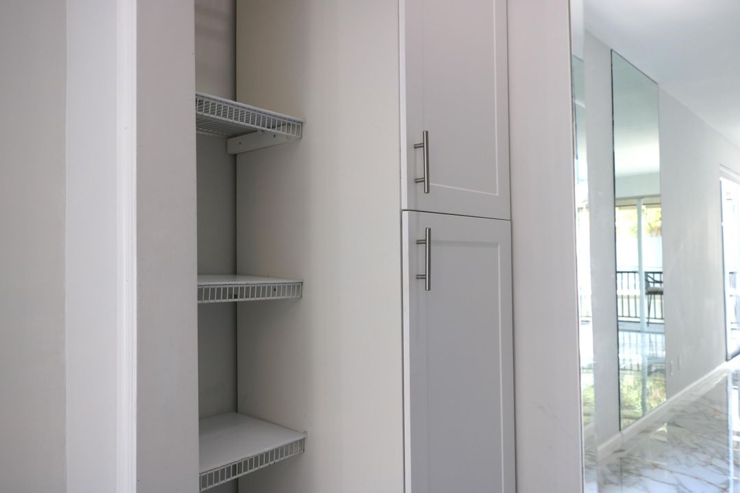 For Sale: $320,000 (2 beds, 2 baths, 1537 Square Feet)