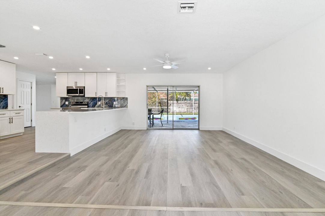 For Sale: $675,000 (3 beds, 2 baths, 1637 Square Feet)