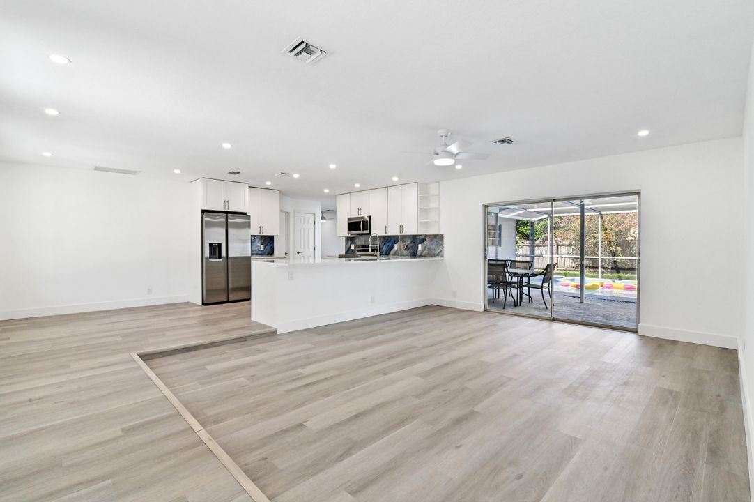 For Sale: $675,000 (3 beds, 2 baths, 1637 Square Feet)