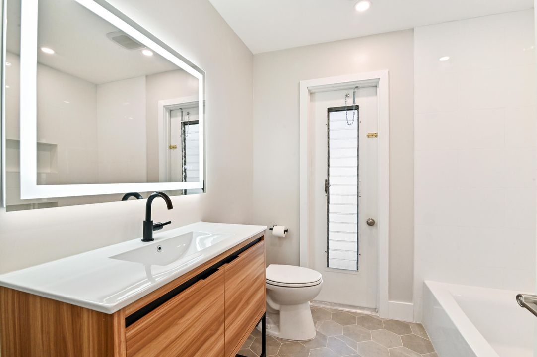 For Sale: $675,000 (3 beds, 2 baths, 1637 Square Feet)