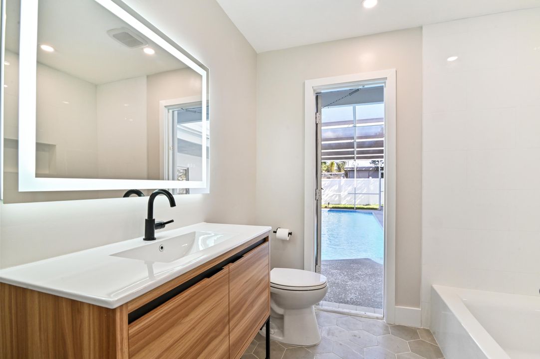 For Sale: $675,000 (3 beds, 2 baths, 1637 Square Feet)