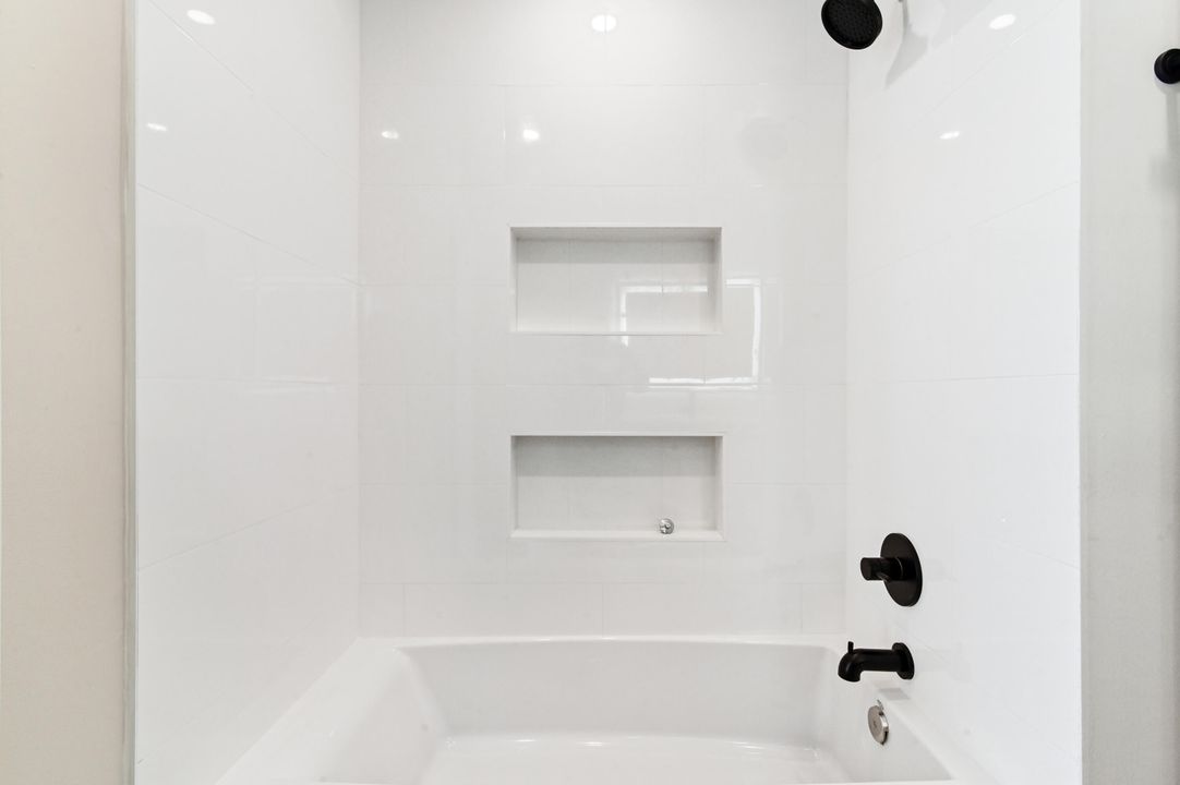 For Sale: $675,000 (3 beds, 2 baths, 1637 Square Feet)