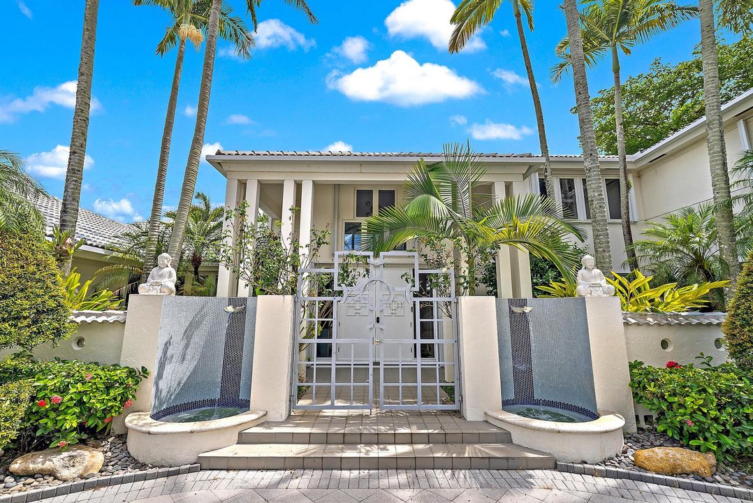 For Sale: $2,999,000 (4 beds, 5 baths, 5308 Square Feet)