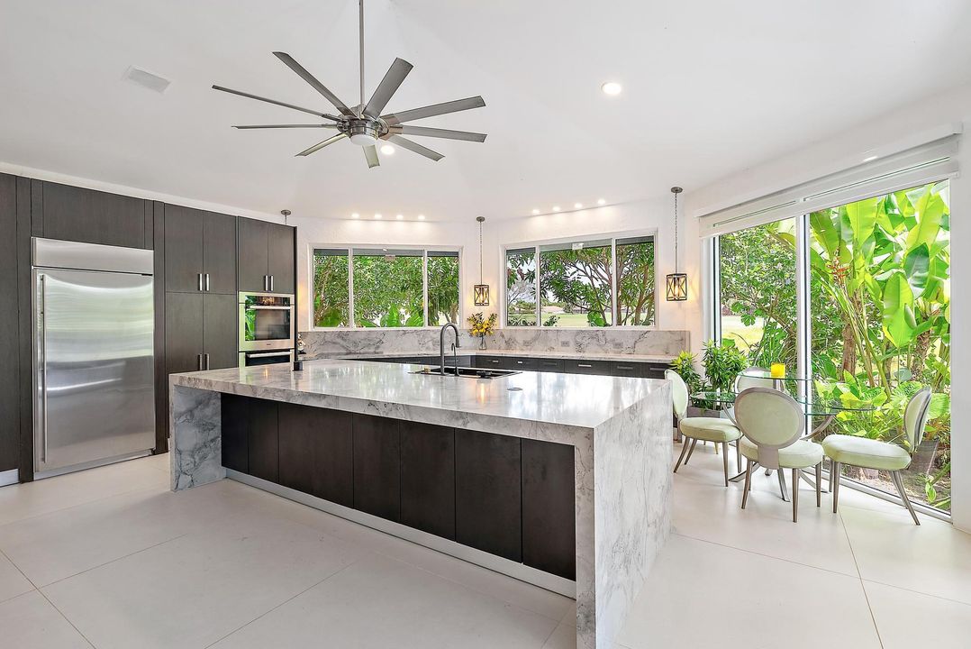 For Sale: $2,999,000 (4 beds, 5 baths, 5308 Square Feet)