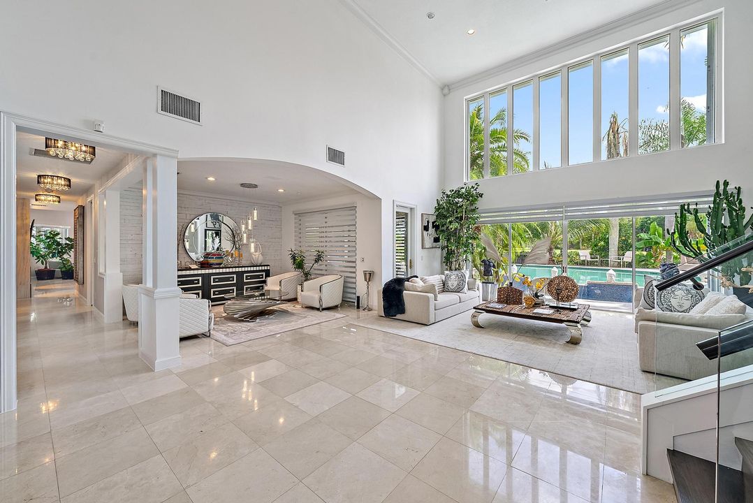 For Sale: $2,999,000 (4 beds, 5 baths, 5308 Square Feet)