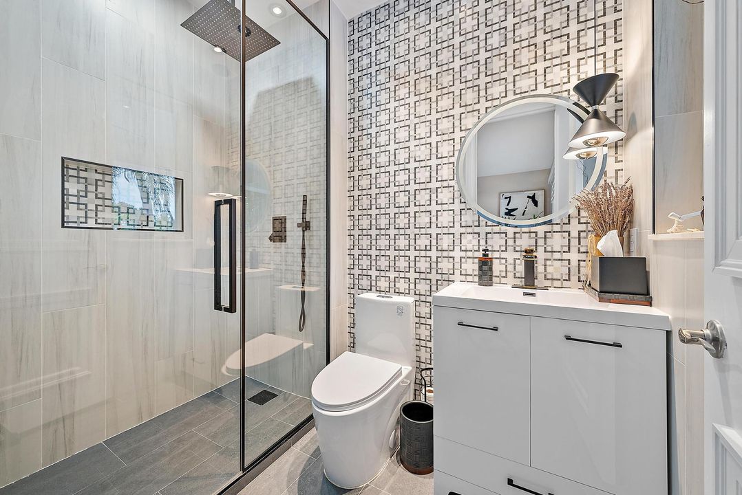 For Sale: $2,999,000 (4 beds, 5 baths, 5308 Square Feet)