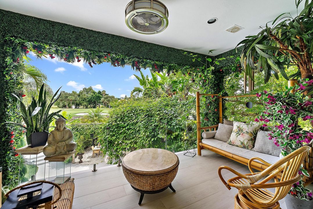 For Sale: $2,999,000 (4 beds, 5 baths, 5308 Square Feet)