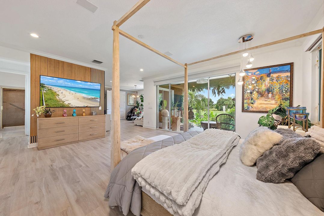 For Sale: $2,999,000 (4 beds, 5 baths, 5308 Square Feet)