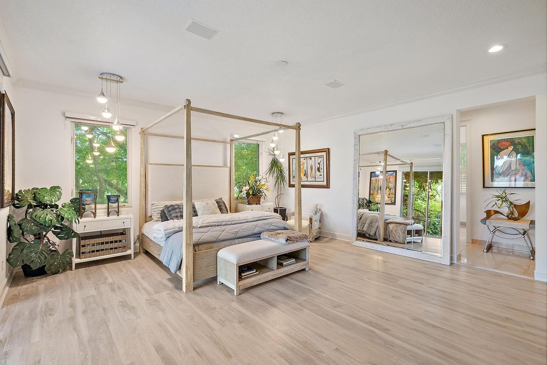 For Sale: $2,999,000 (4 beds, 5 baths, 5308 Square Feet)