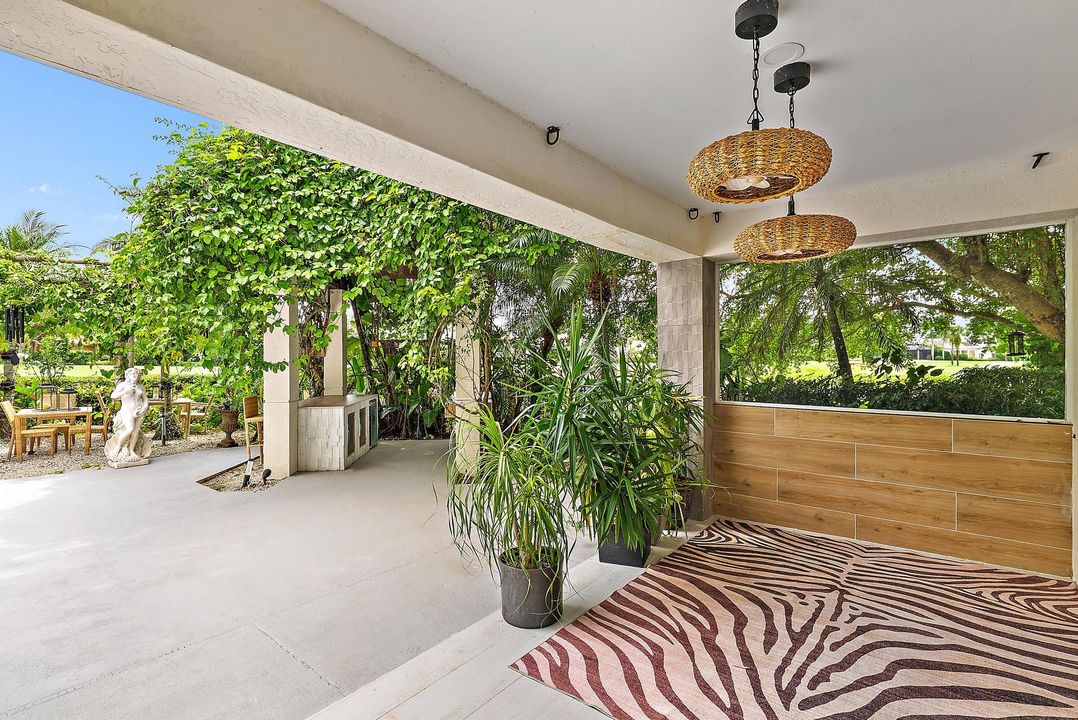 For Sale: $2,999,000 (4 beds, 5 baths, 5308 Square Feet)