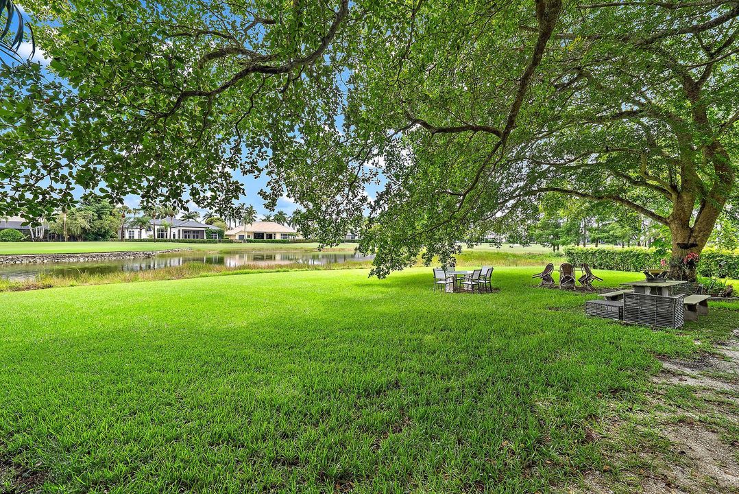 For Sale: $2,999,000 (4 beds, 5 baths, 5308 Square Feet)