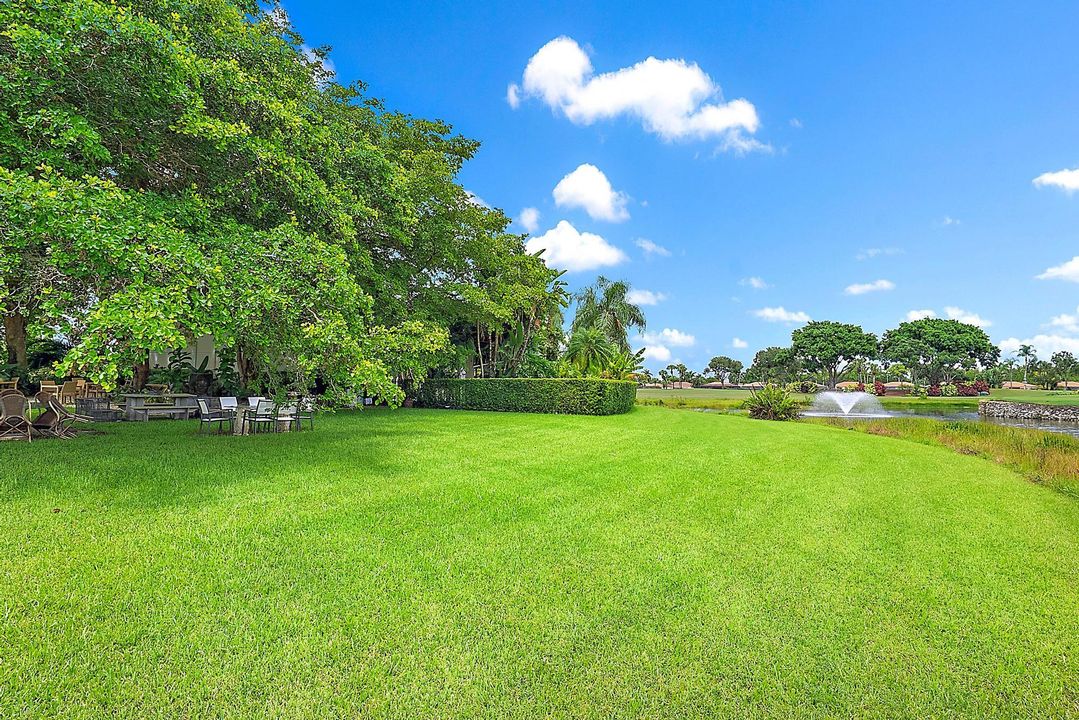 For Sale: $2,999,000 (4 beds, 5 baths, 5308 Square Feet)