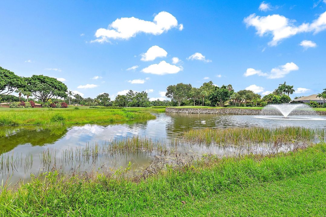 For Sale: $2,999,000 (4 beds, 5 baths, 5308 Square Feet)