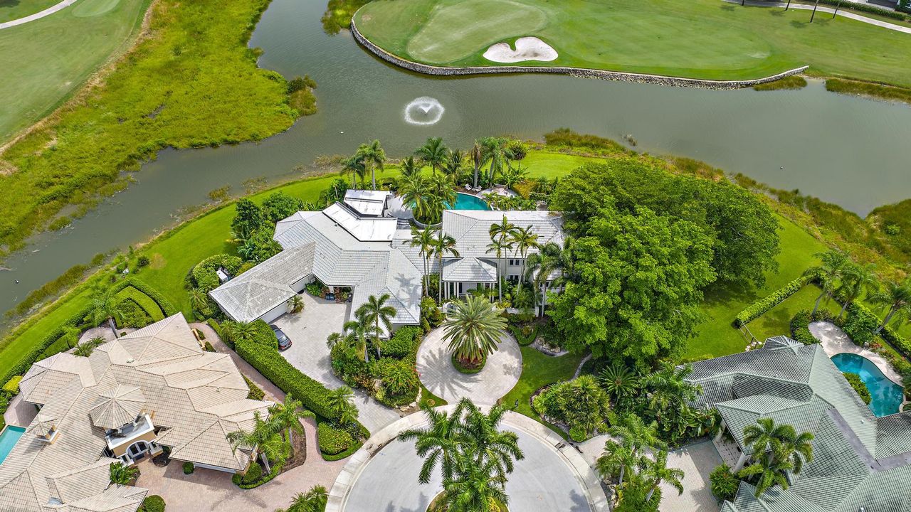 For Sale: $2,999,000 (4 beds, 5 baths, 5308 Square Feet)