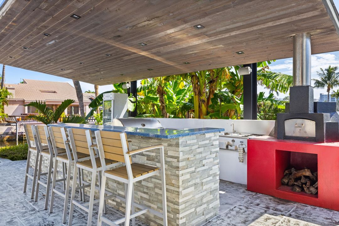 En Venta: $8,695,000 (6 camas, 8 baños, 7856 Pies cuadrados)