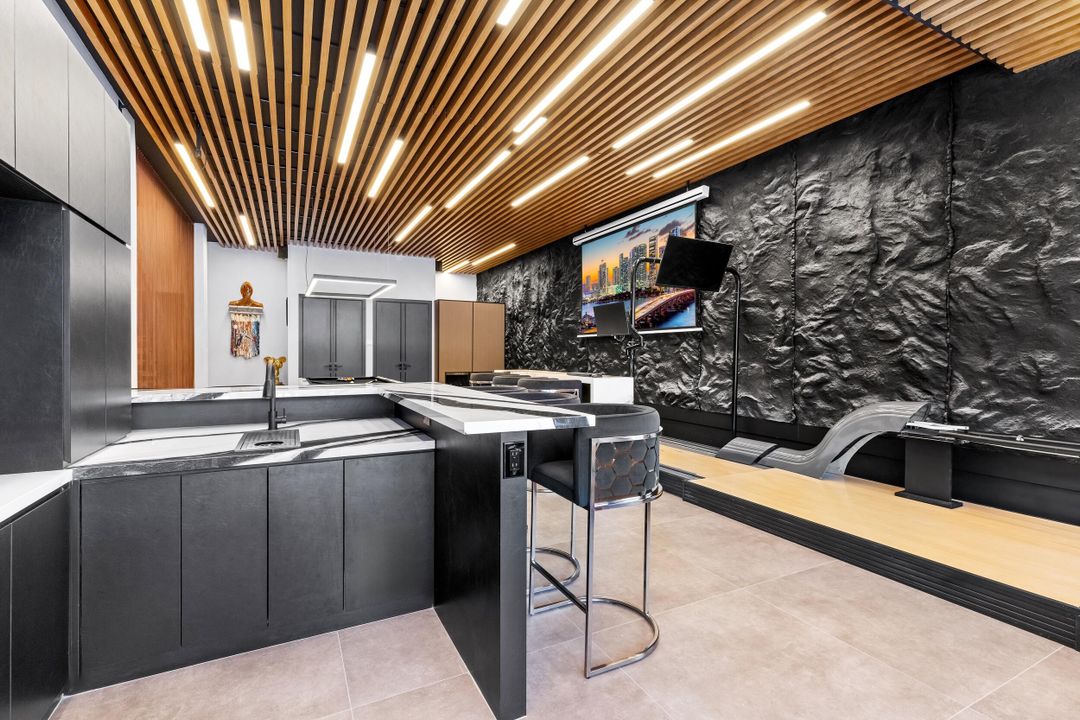 En Venta: $8,695,000 (6 camas, 8 baños, 7856 Pies cuadrados)