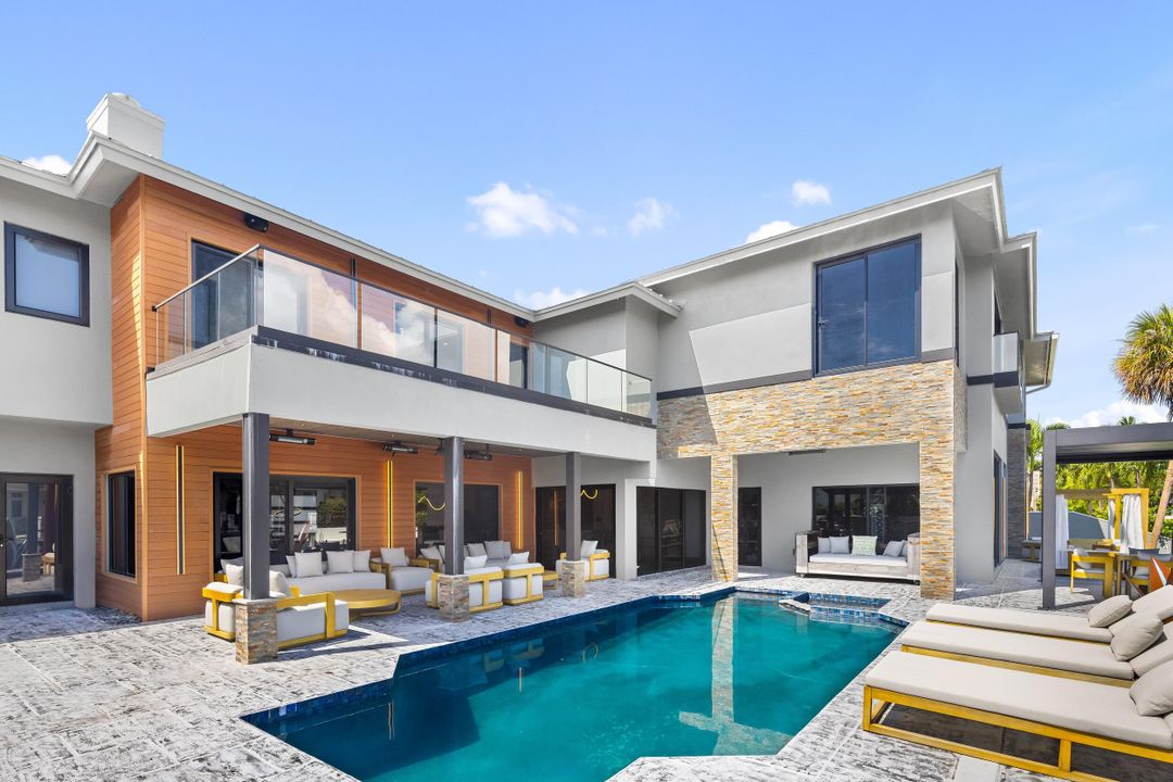 En Venta: $8,695,000 (6 camas, 8 baños, 7856 Pies cuadrados)