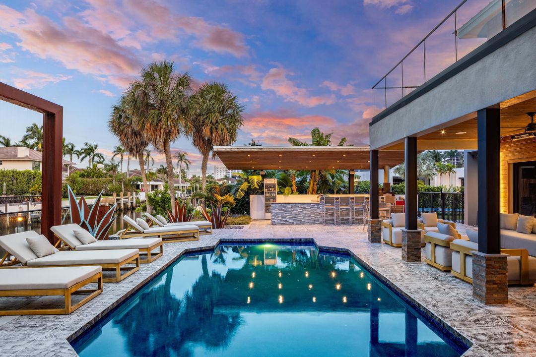 En Venta: $8,695,000 (6 camas, 8 baños, 7856 Pies cuadrados)