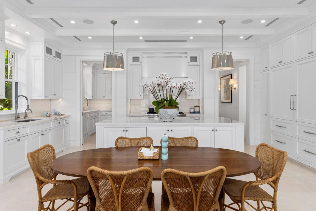 En Venta: $65,000,000 (6 camas, 7 baños, 9794 Pies cuadrados)