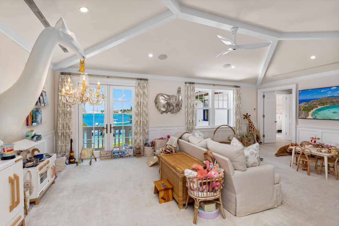 En Venta: $65,000,000 (6 camas, 7 baños, 9794 Pies cuadrados)