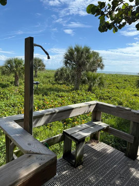 For Sale: $895,000 (3 beds, 3 baths, 2170 Square Feet)