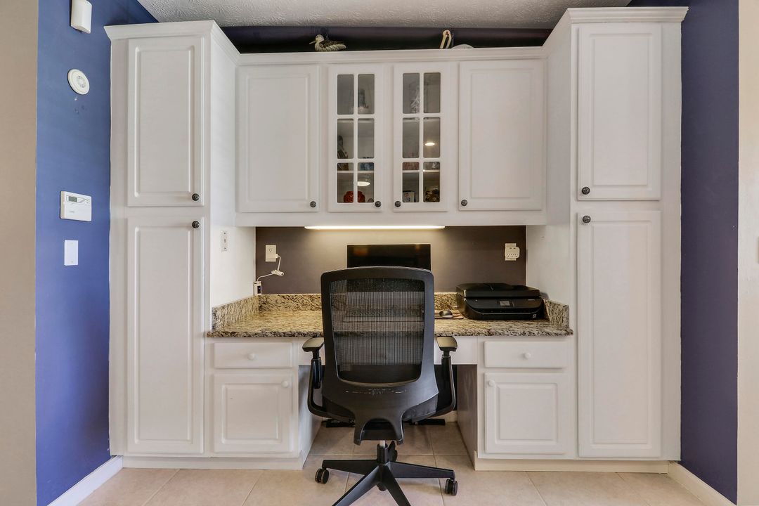 For Sale: $234,900 (2 beds, 2 baths, 1585 Square Feet)