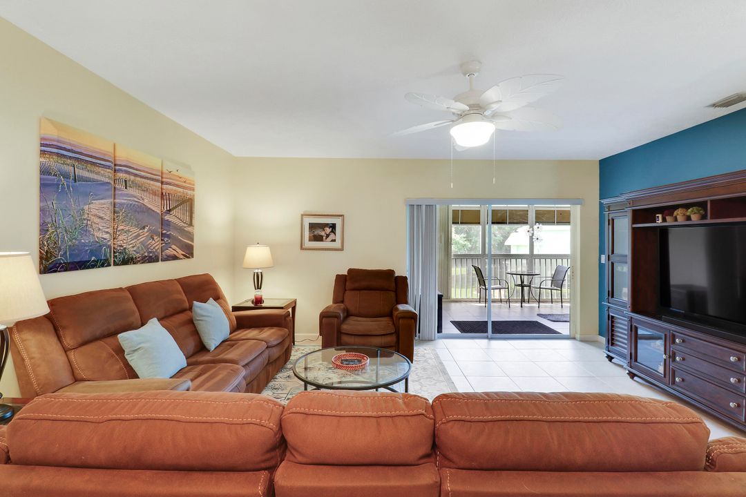 For Sale: $234,900 (2 beds, 2 baths, 1585 Square Feet)