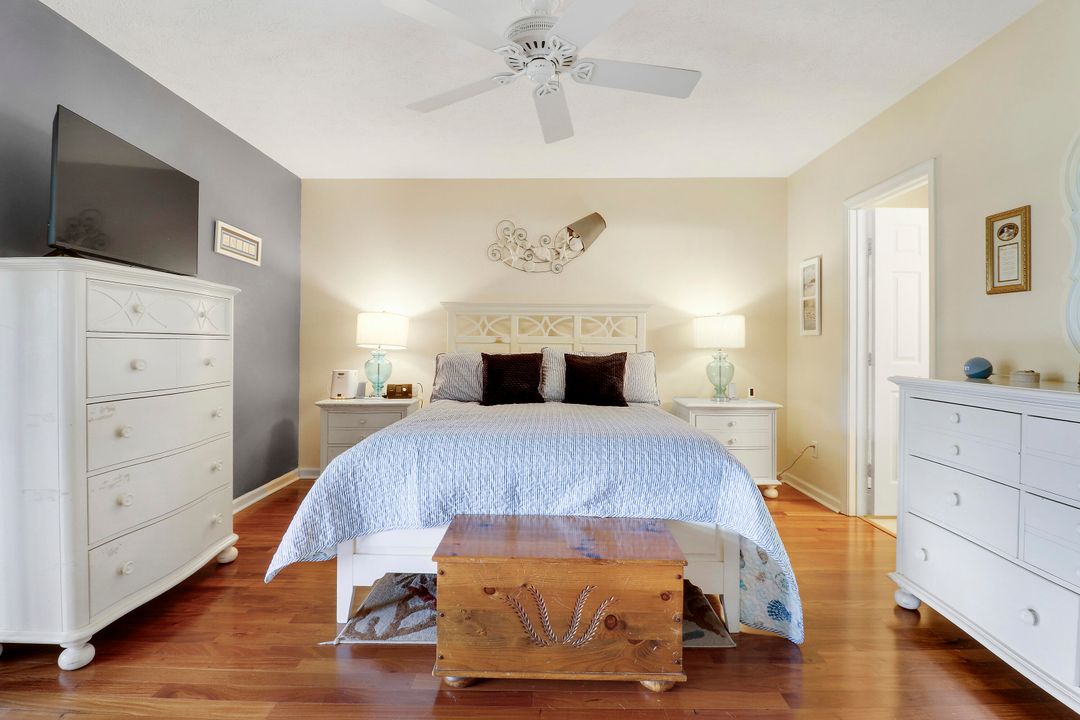 For Sale: $234,900 (2 beds, 2 baths, 1585 Square Feet)