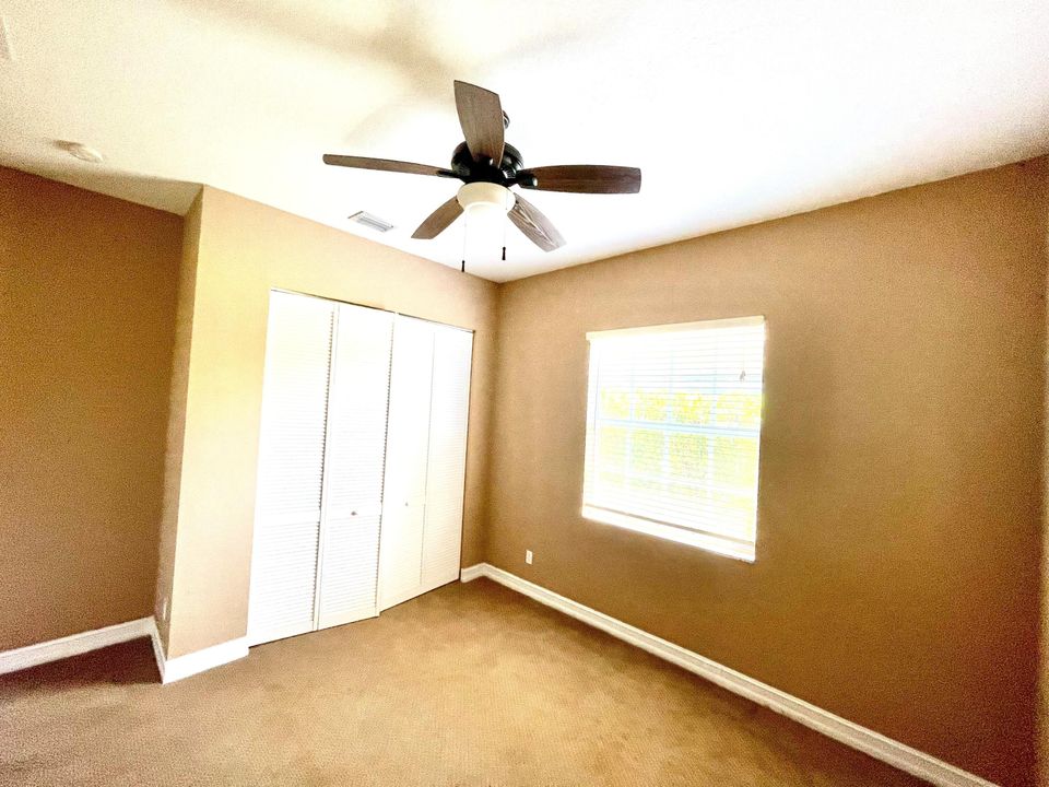 В аренду: $4,800 (3 спален, 2 ванн, 2050 Квадратных фут)