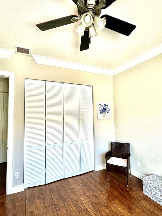 В аренду: $4,800 (3 спален, 2 ванн, 2050 Квадратных фут)